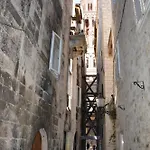 Largo In The Heart Of Diocletian Palace * Split