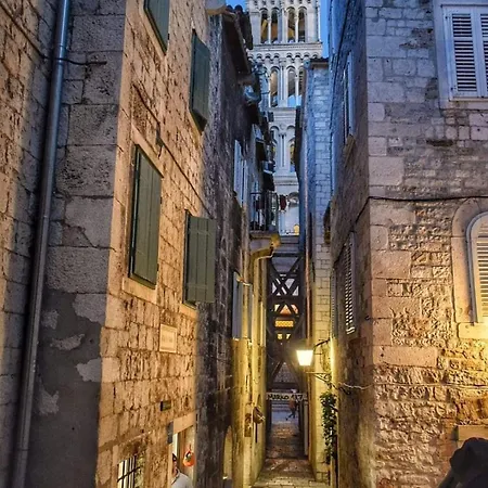Largo In The Heart Of Diocletian Palace * Split